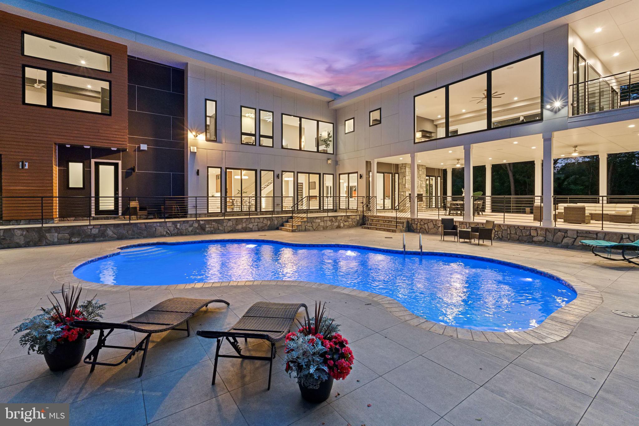 2209 Hunter Mill Road Vienna, VA 22181 - Photo 61 of 63