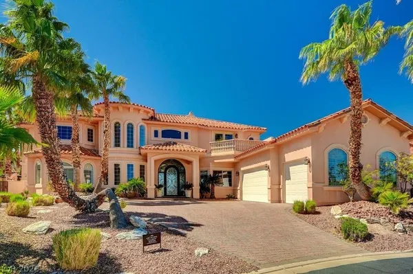 $3,199,900 | 2 Camino Barcelona Place, Henderson, NV 89011