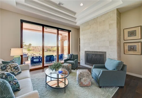 $3,199,900 | 2 Camino Barcelona Place, Henderson, NV 89011