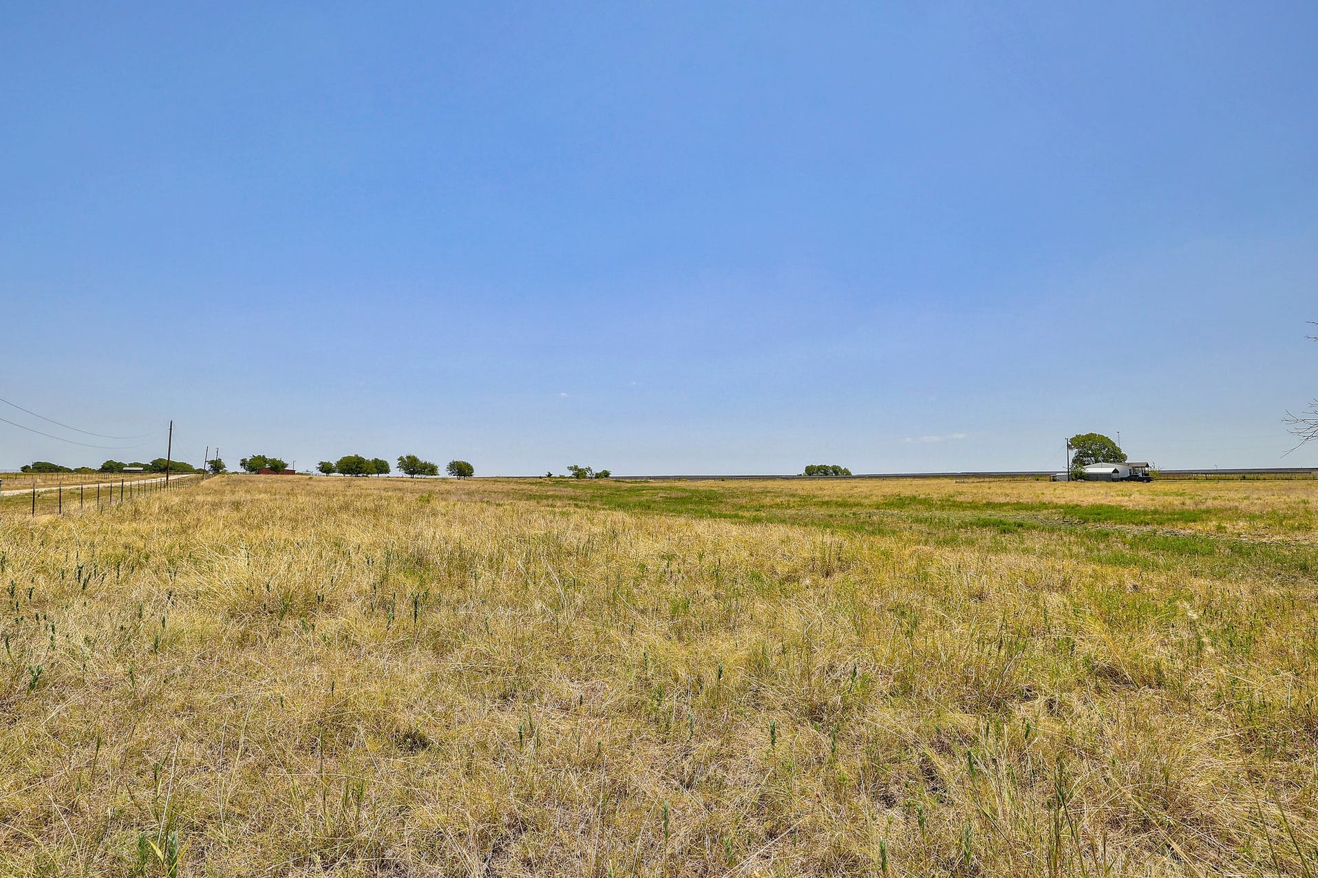13212 Sandeen Road Coupland, TX 78615 - Photo 8 of 17 a view of an ocean