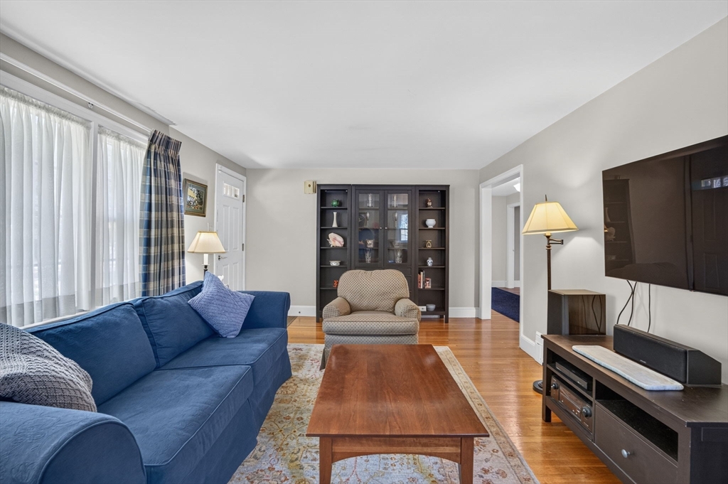90 Lowell Street Andover, MA 01810 - Photo 7 of 27