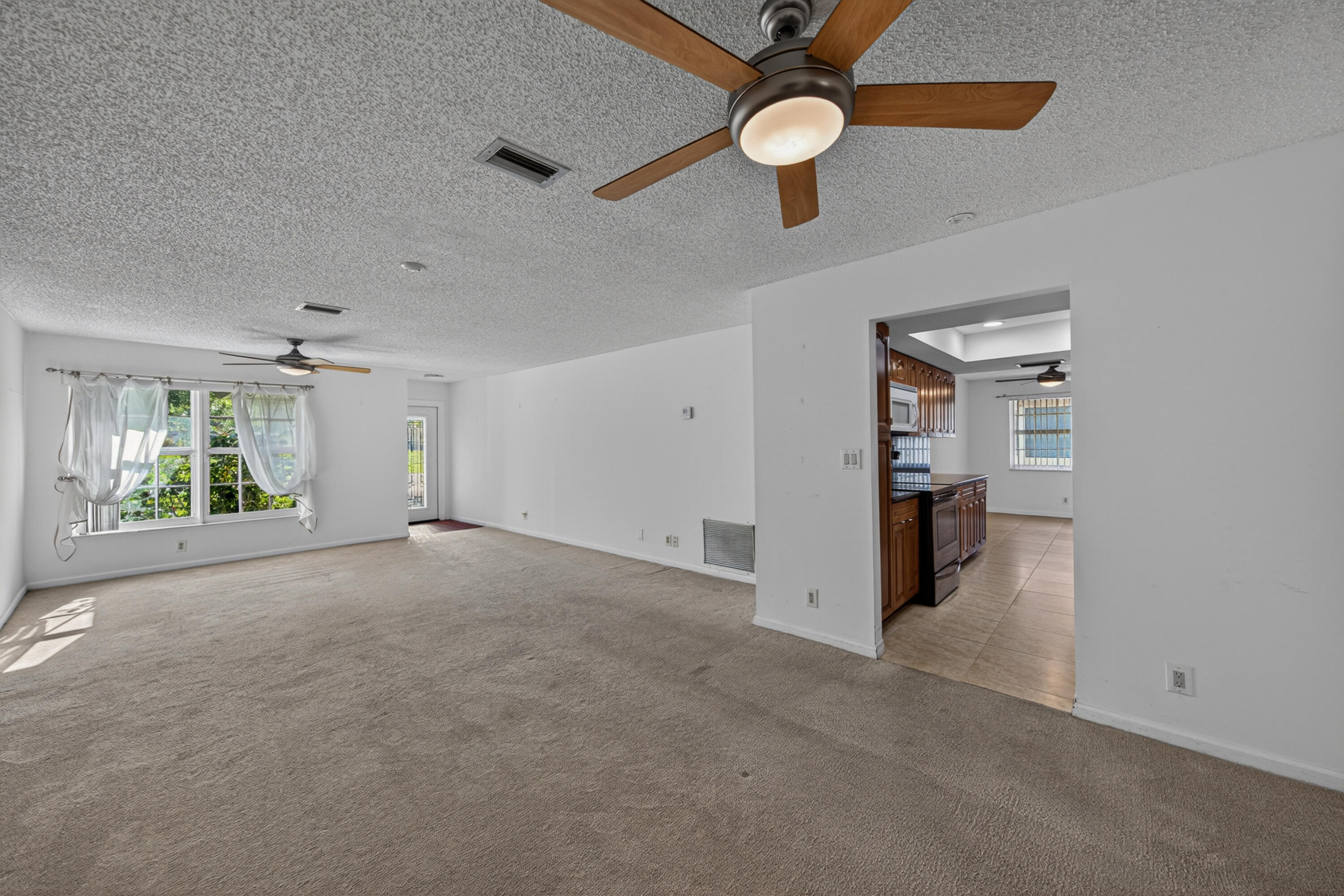 4234 Northwest 3rd Way Boca Raton, FL 33431 - Photo 3 of 47 balistreri-18