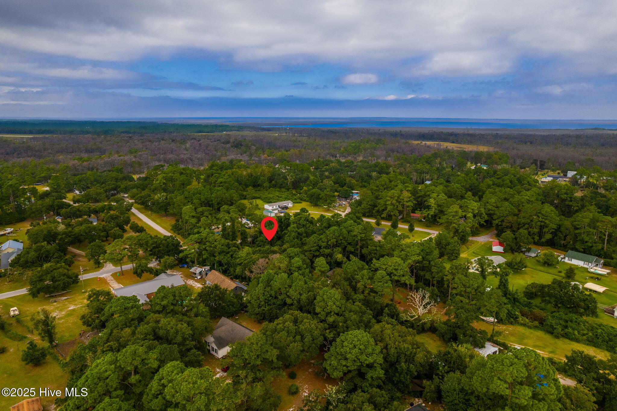 200 Lee Daniels Road Atlantic, NC 28511 - Photo 5 of 12 8-web-or-mls-chadwick-visuals-200-lee-da