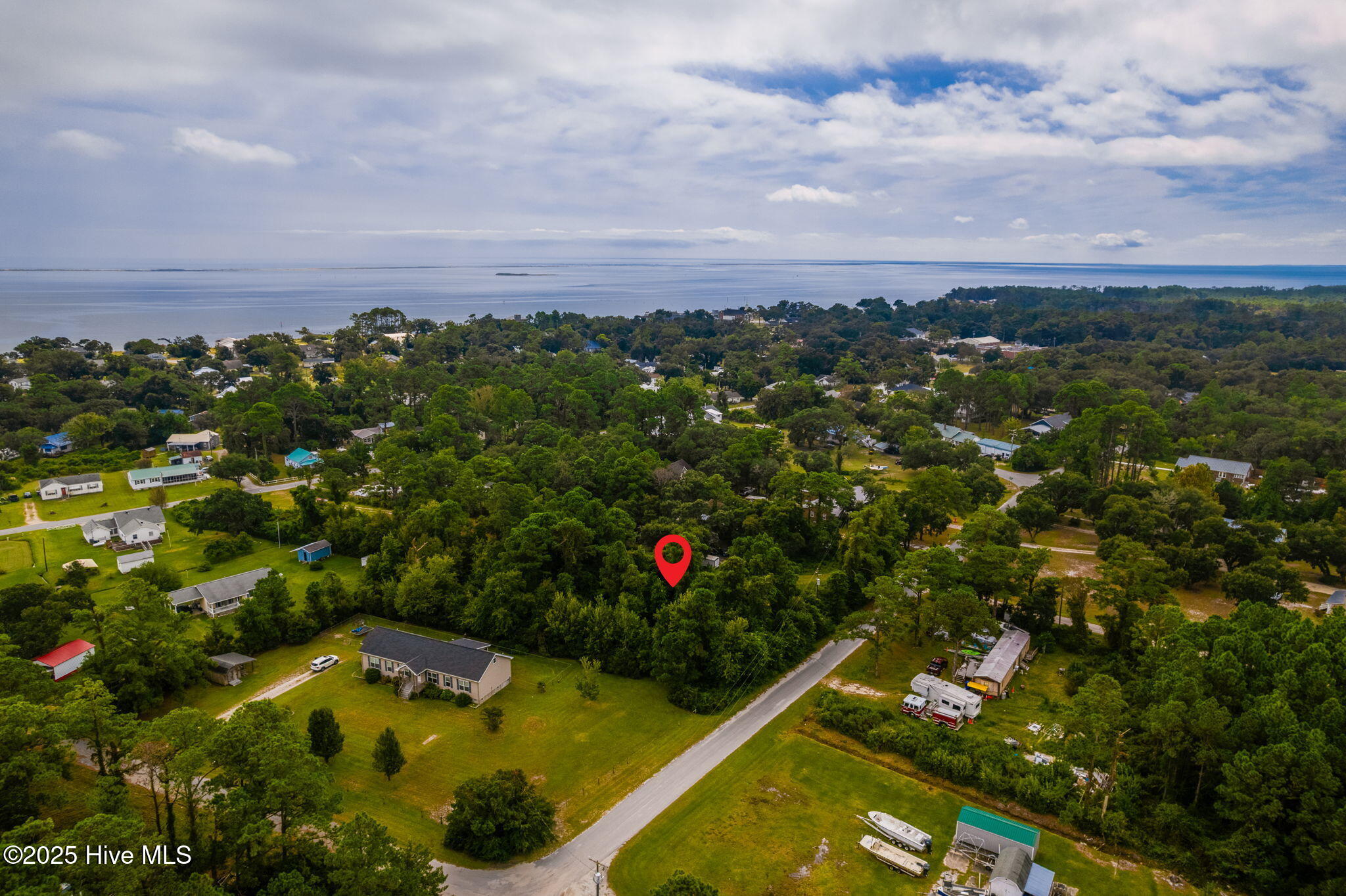200 Lee Daniels Road Atlantic, NC 28511 - Photo 8 of 12 5-web-or-mls-chadwick-visuals-200-lee-da