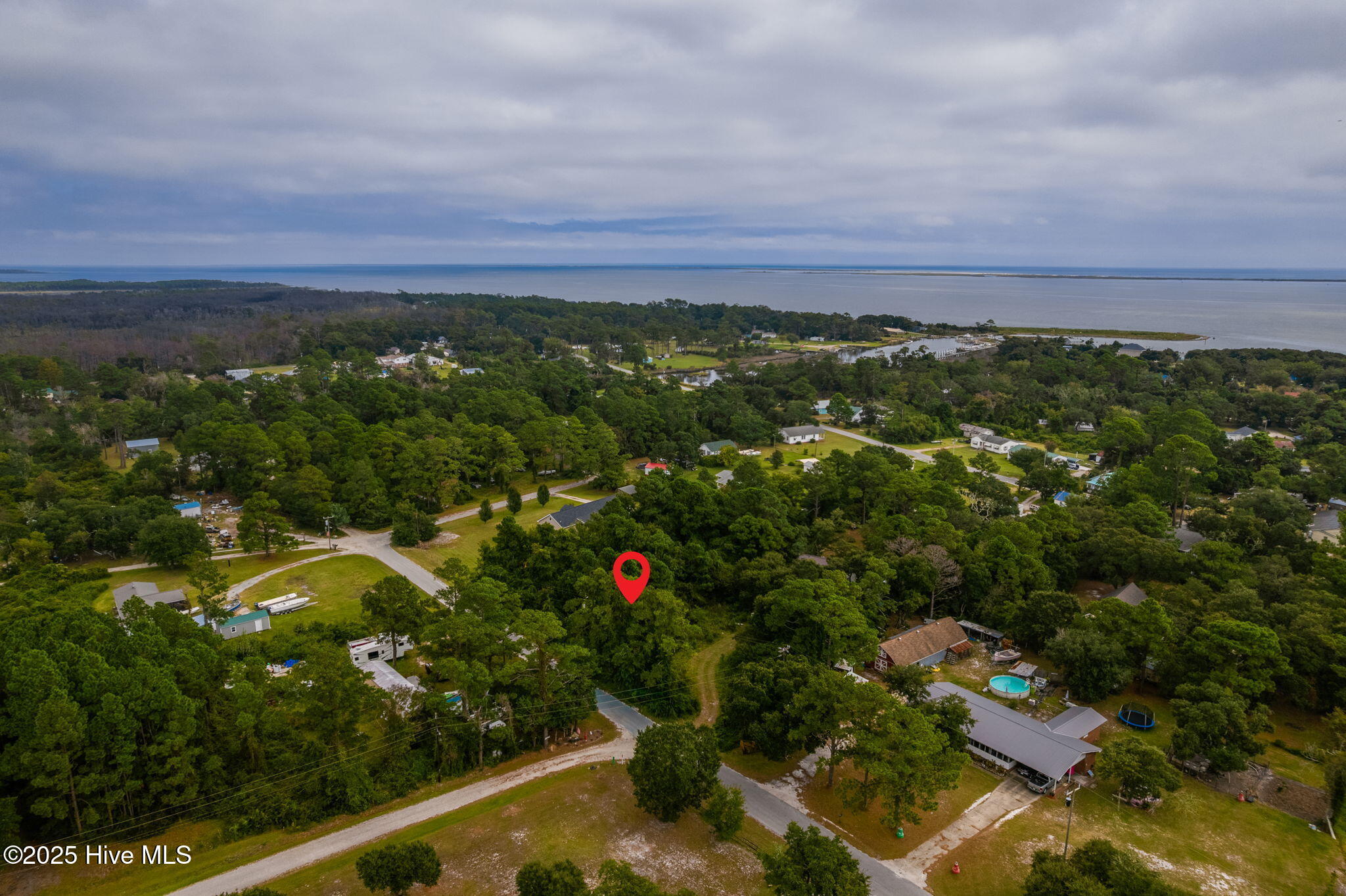 200 Lee Daniels Road Atlantic, NC 28511 - Photo 9 of 12 4-web-or-mls-chadwick-visuals-200-lee-da