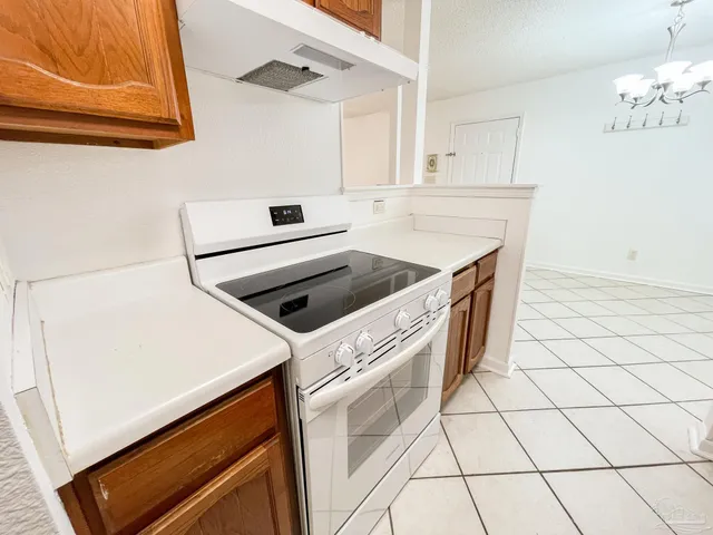 $1,275 | 2303 West Michigan Avenue, Unit A4, Pensacola, FL 32526