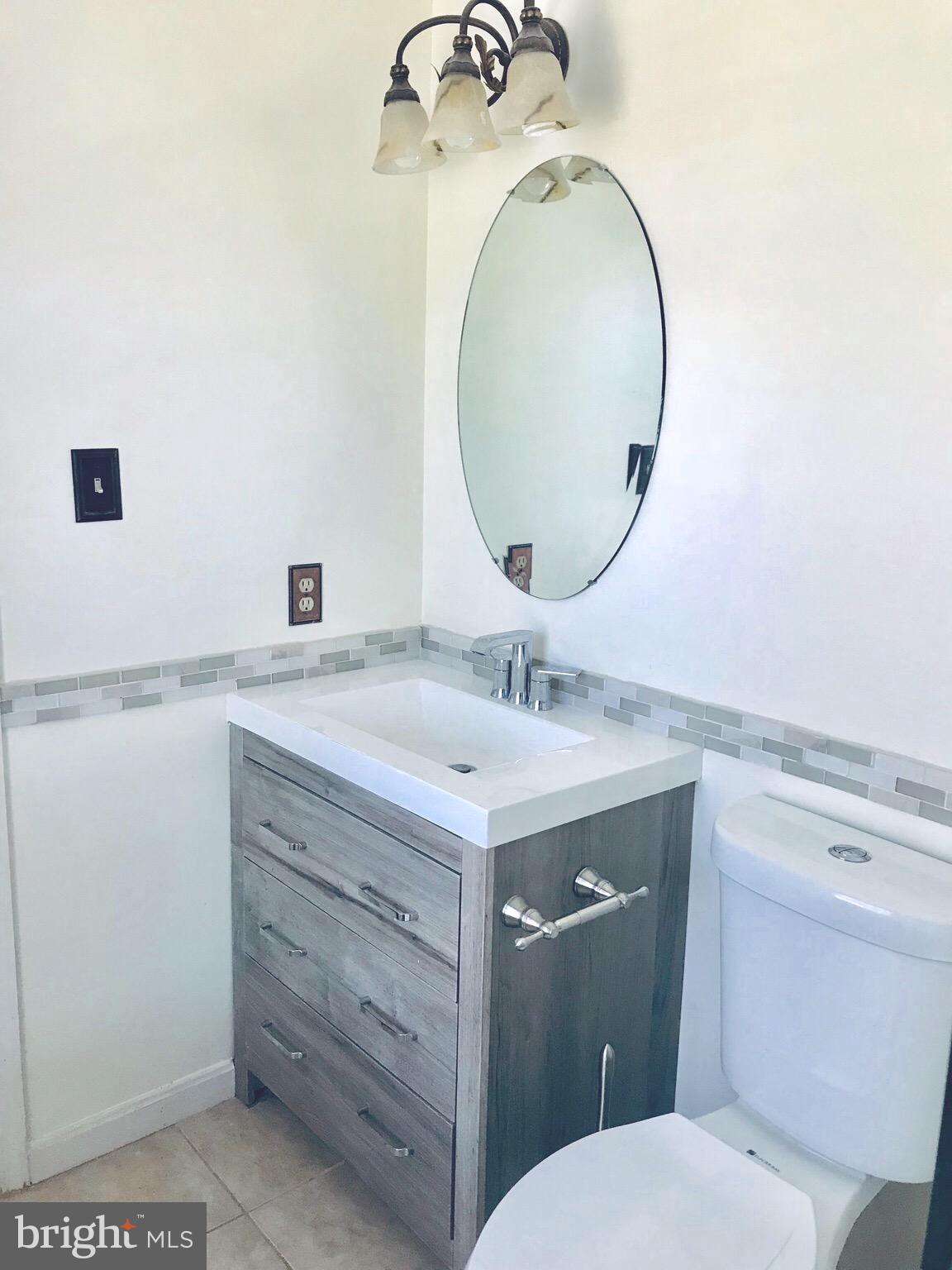 5409 Hampton Forest Way Fairfax, VA 22030 - Photo 15 of 56 Bath