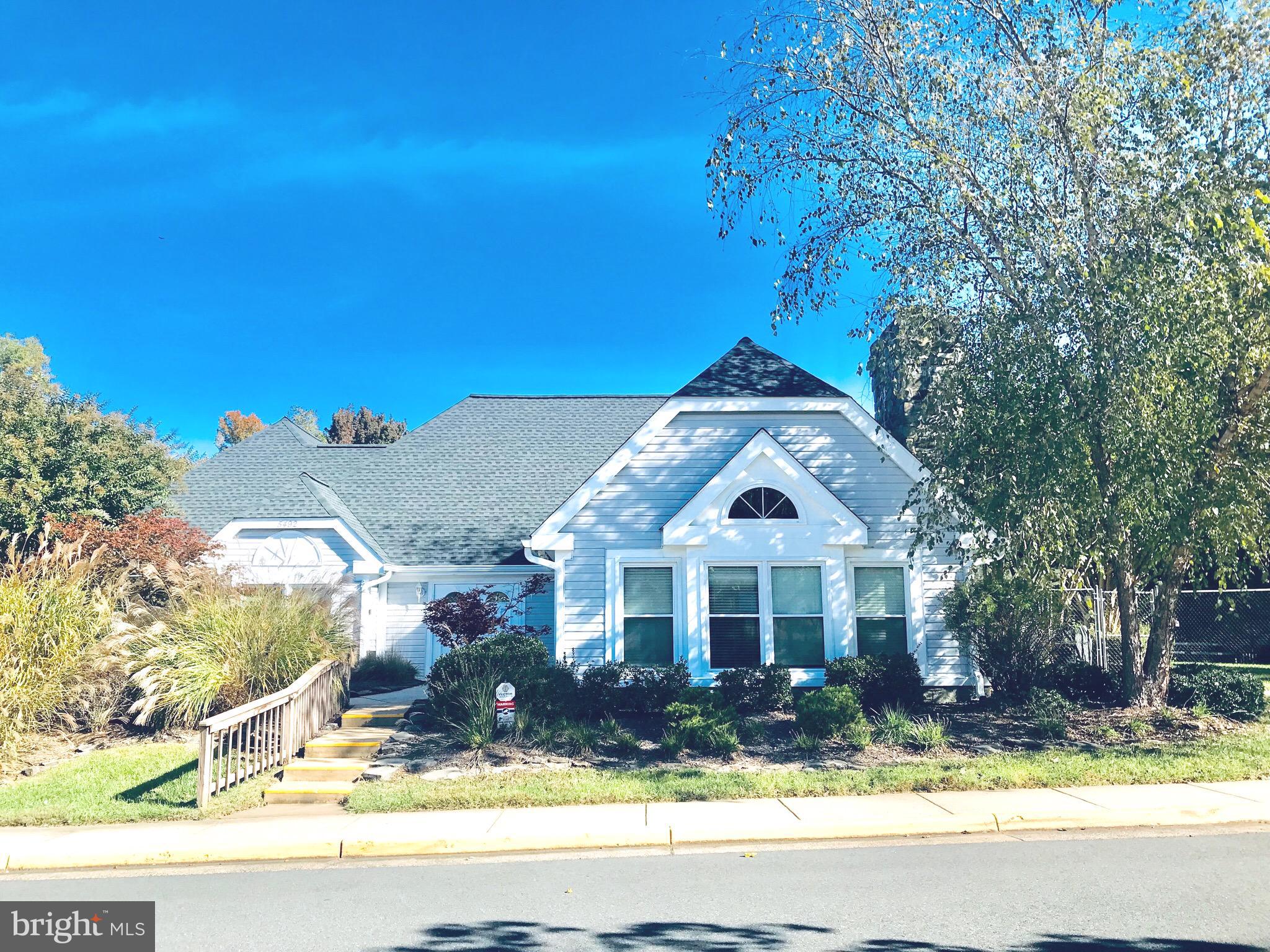 5409 Hampton Forest Way Fairfax, VA 22030 - Photo 16 of 56 Community