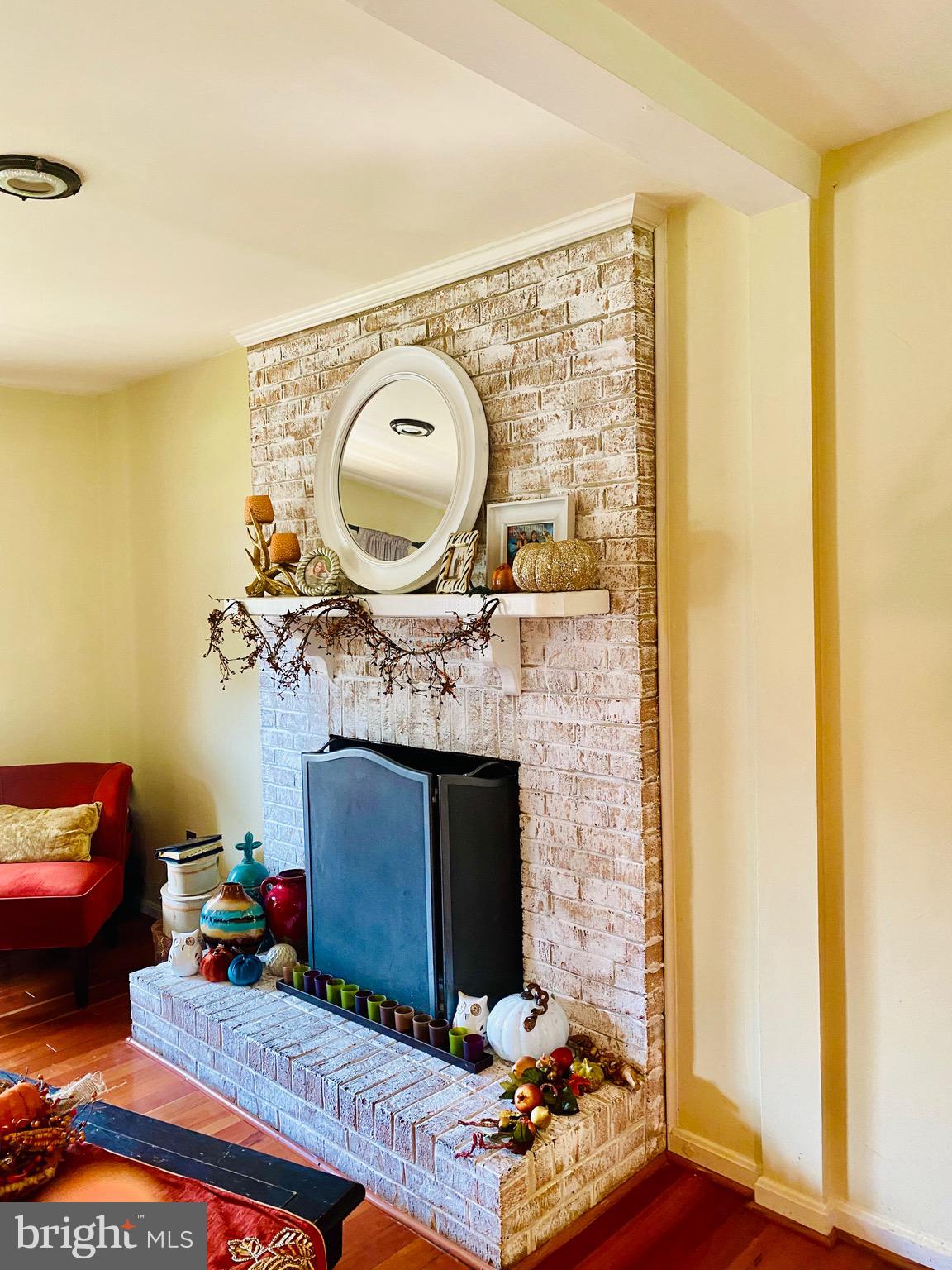 5409 Hampton Forest Way Fairfax, VA 22030 - Photo 37 of 56