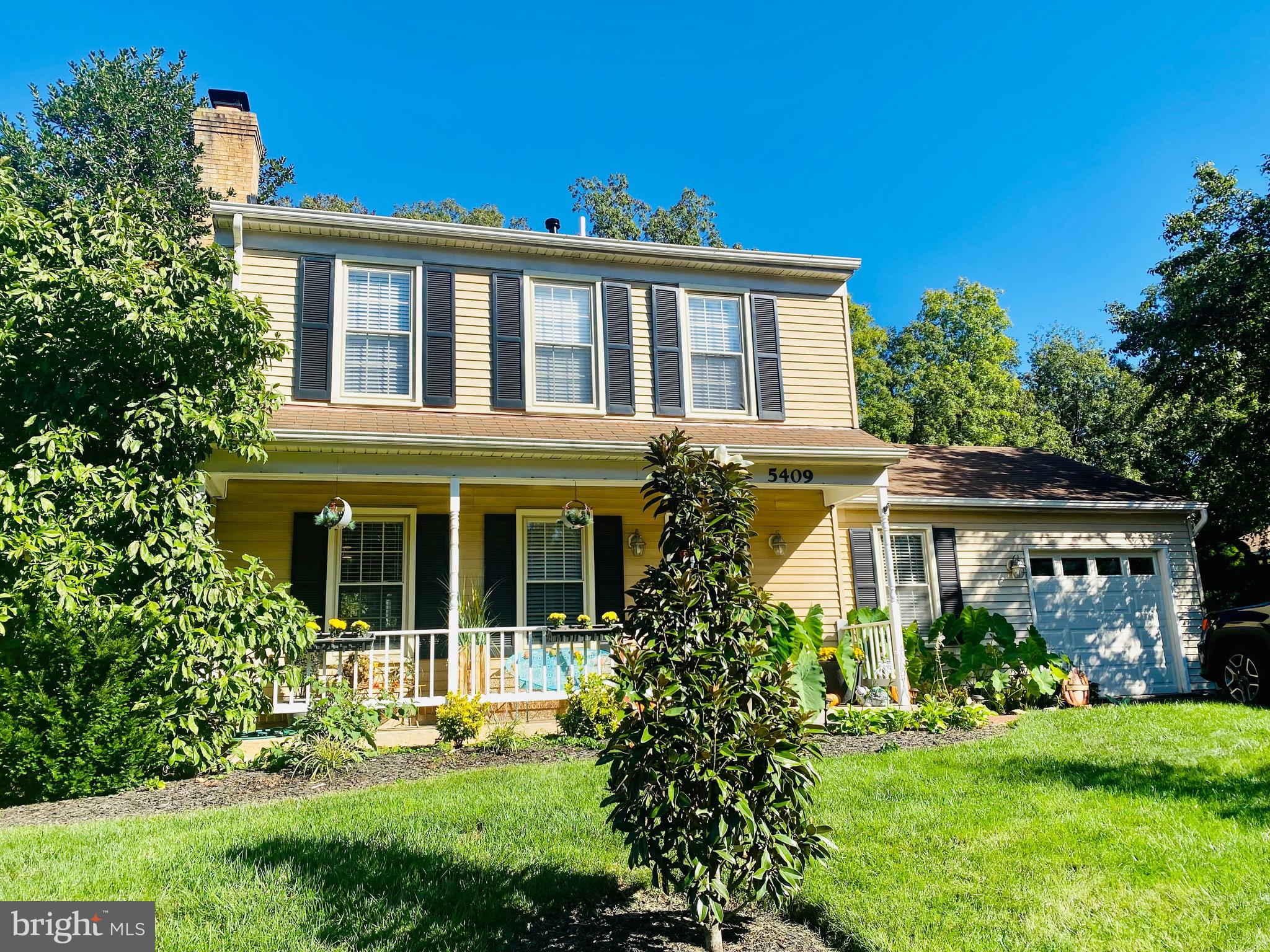 5409 Hampton Forest Way Fairfax, VA 22030 - Photo 4 of 56