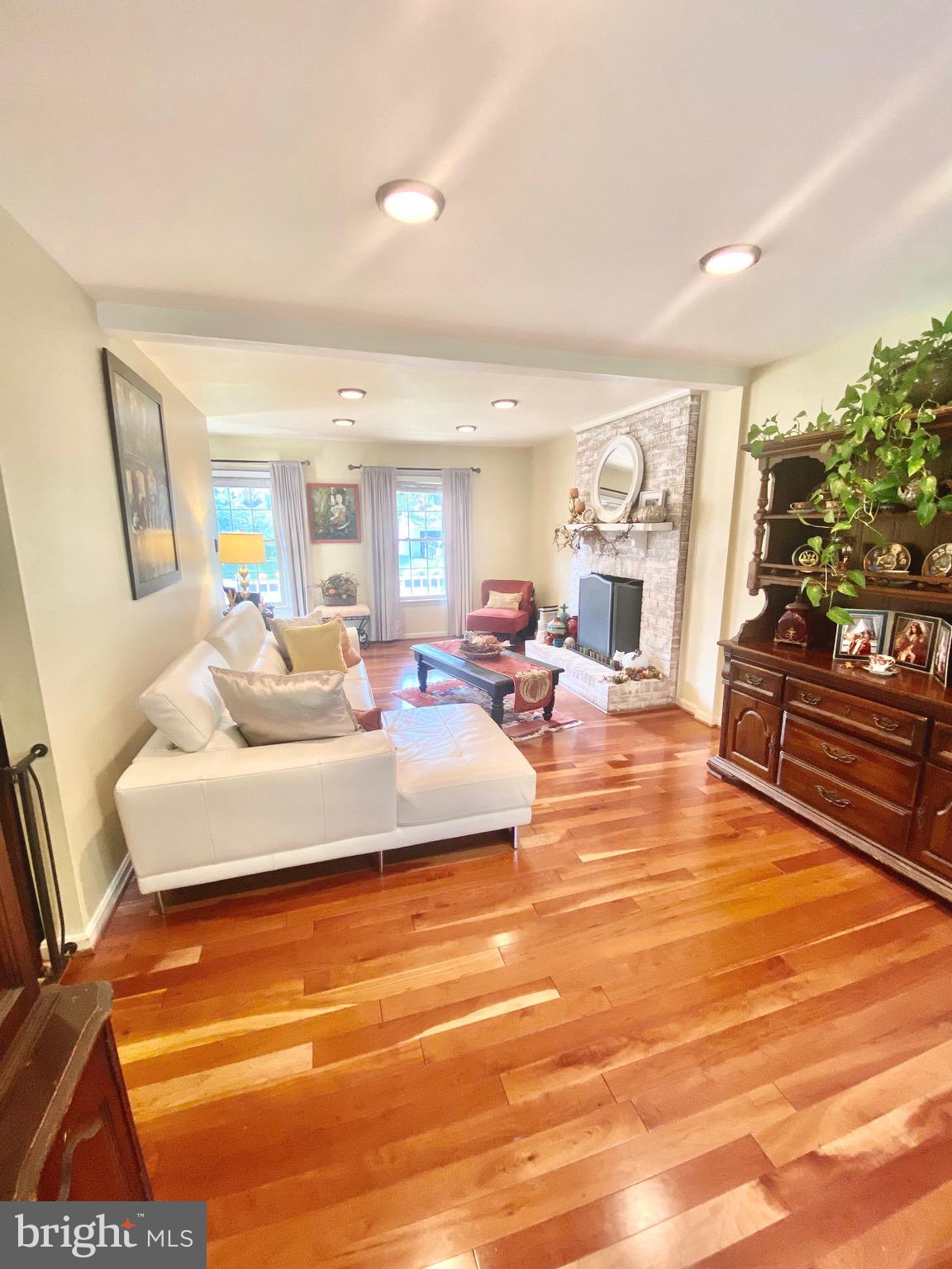 5409 Hampton Forest Way Fairfax, VA 22030 - Photo 44 of 56