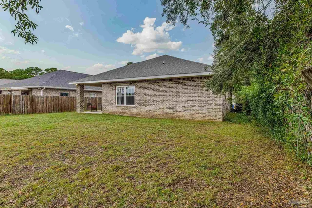 front view of house with a yard