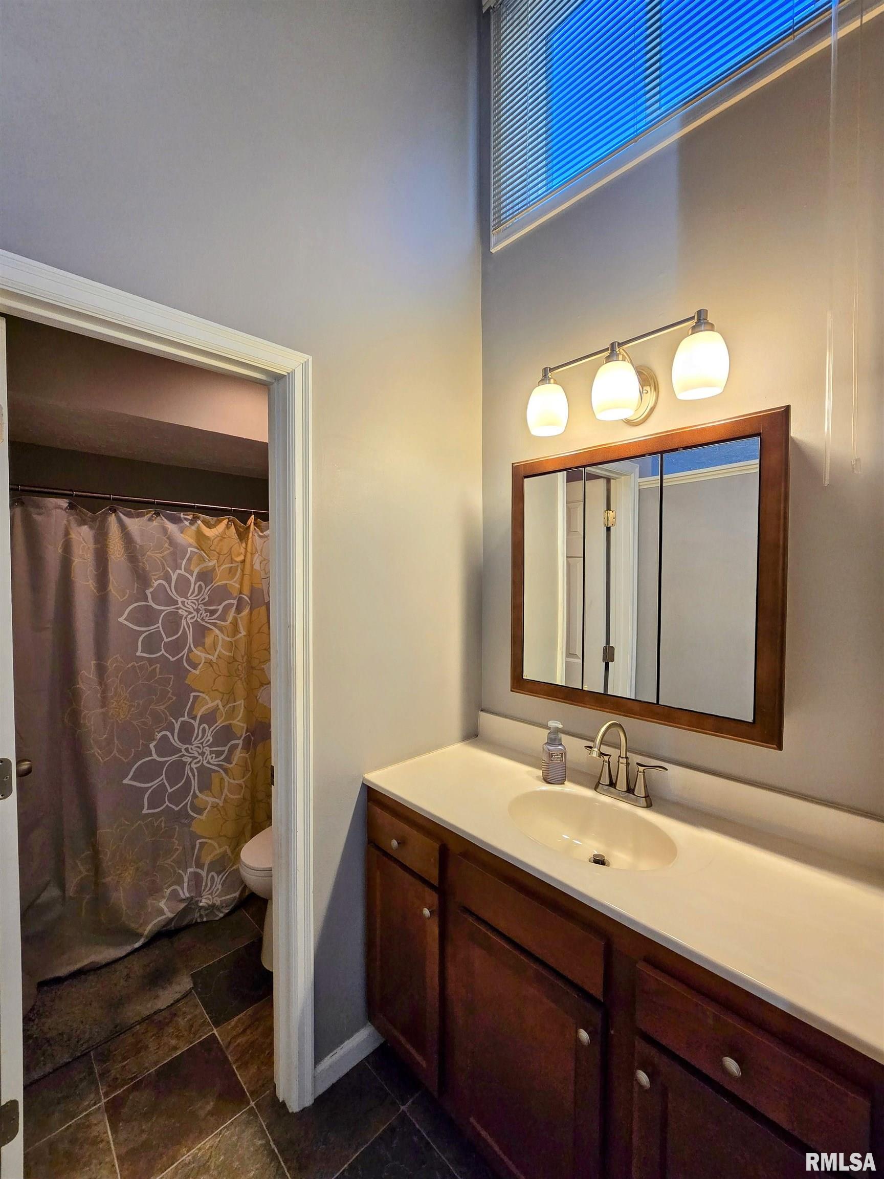 83 Country Place Springfield, IL 62703 - Photo 21 of 32