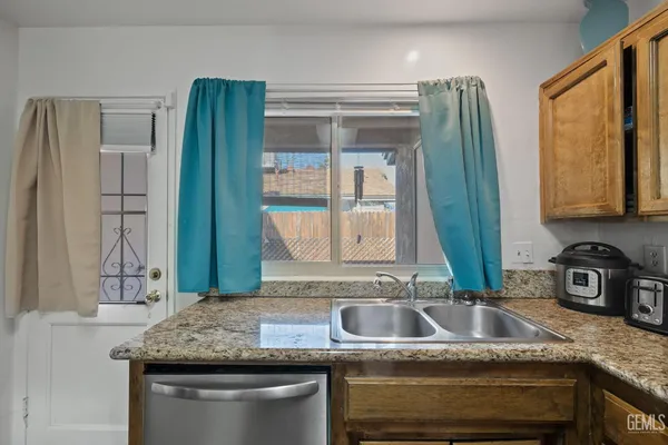 $225,000 | Undisclosed Address, Bakersfield, CA 93309