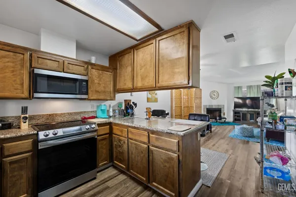 $225,000 | Undisclosed Address, Bakersfield, CA 93309