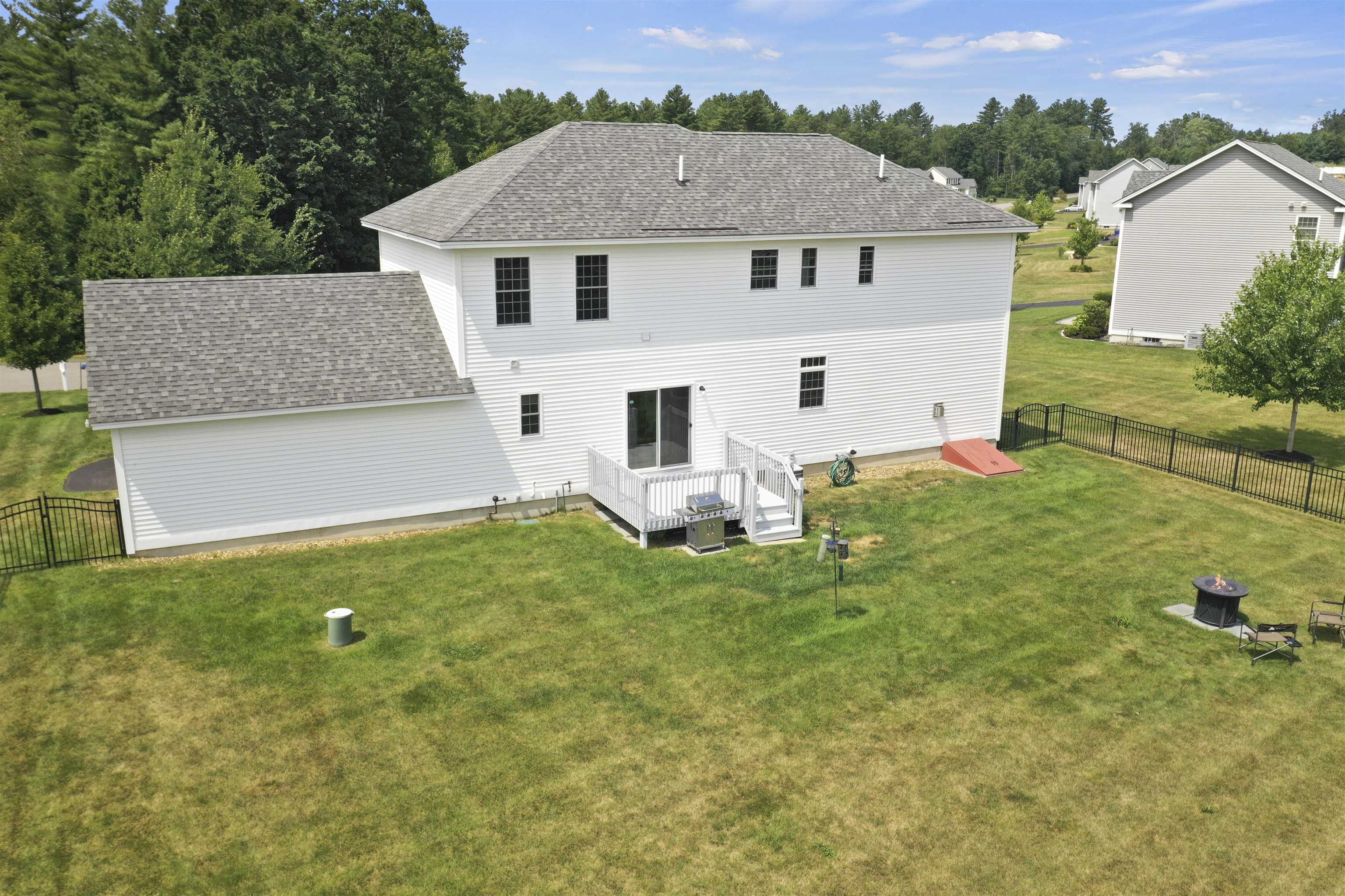 16 Manter Mill Road Londonderry, NH 03053 - Photo 36 of 40 Gallery Image 36