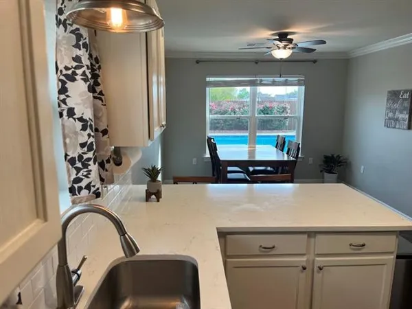 $3,210 | 107 Highland Avenue, Belle Chasse, LA 70037