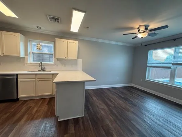 $3,150 | 107 Highland Avenue, Belle Chasse, LA 70037