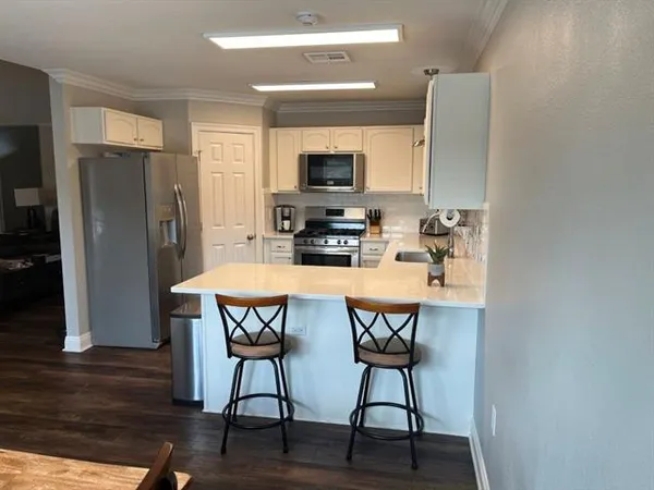 $3,210 | 107 Highland Avenue, Belle Chasse, LA 70037