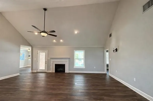 $3,210 | 107 Highland Avenue, Belle Chasse, LA 70037