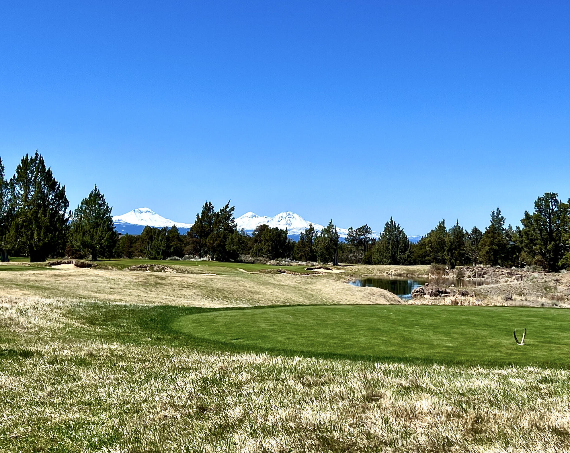 22887 Ghost Tree Lane Bend, OR 97701 - Photo 89 of 97 Resort amenities include multiple restaurants, world-class clubhouse, the Pronghorn Golf Academy, the newly updated Juniper Spa, fitness center pools and pickleball courts.