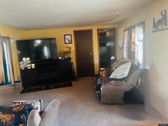 $138,000 | 218 South C Avenue, Thermopolis, WY 82443
