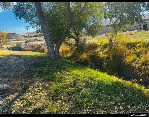 $138,000 | 218 South C Avenue, Thermopolis, WY 82443