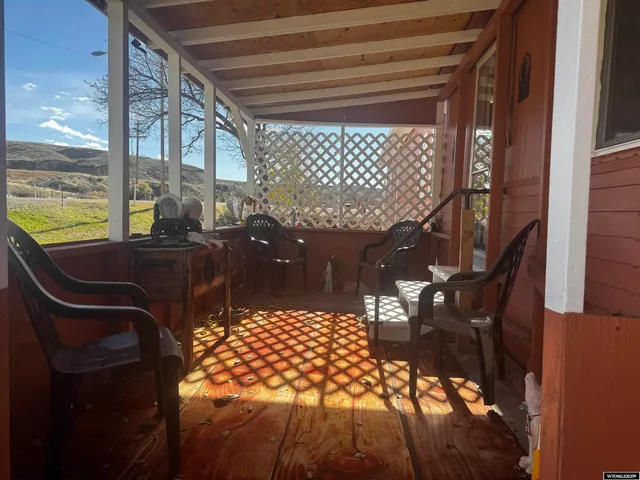 $138,000 | 218 South C Avenue, Thermopolis, WY 82443