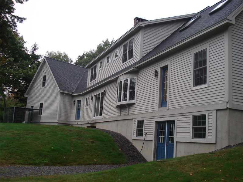 30 Twin Oaks Road Harpswell, ME 04079 - Photo 2 of 19 Exterior Back.
