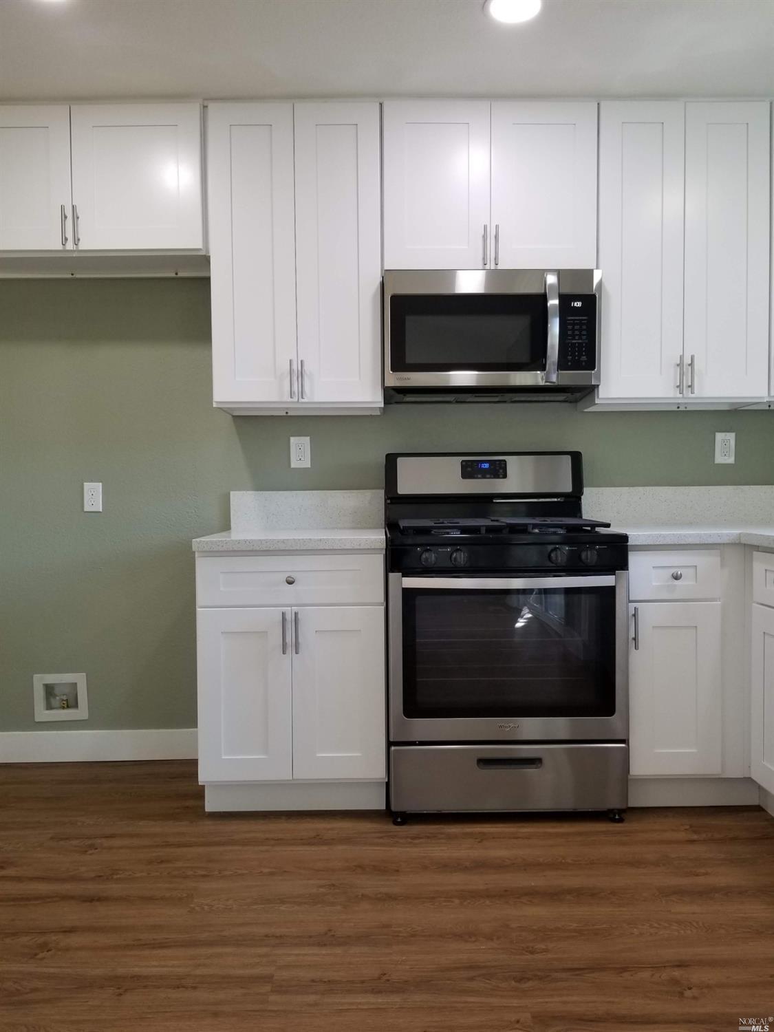 556 Boyd Street Santa Rosa, CA 95407 - Photo 3 of 45 Gallery Image 3