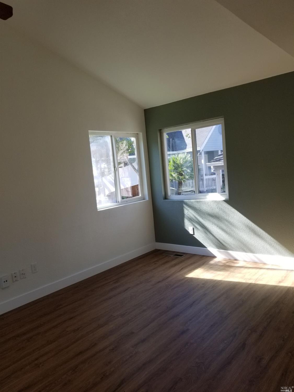 556 Boyd Street Santa Rosa, CA 95407 - Photo 9 of 45 Gallery Image 9