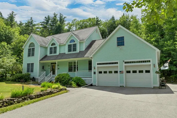 $759,000 | 32 Winona Shores Road, Meredith, NH 03253