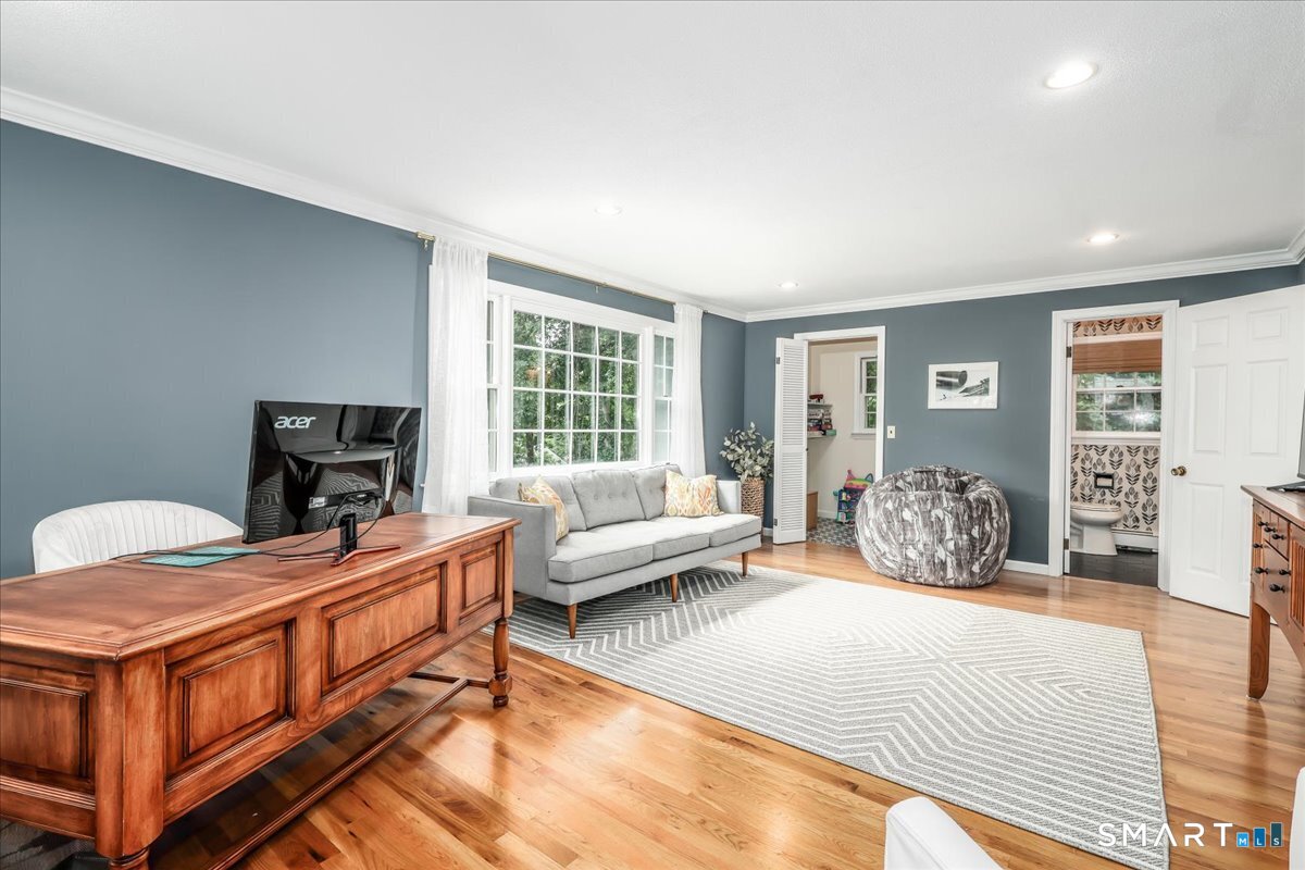 139 Seth Low Mountain Road Ridgefield, CT 06877 - Photo 16 of 40