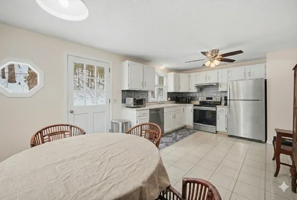 $349,900 | 65 Old Farm Road, Westfield, MA 01085