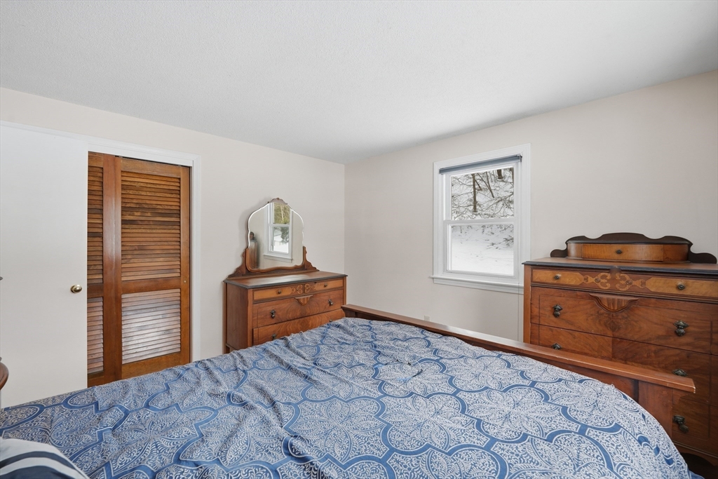 65 Old Farm Road Westfield, MA 01085 - Photo 20 of 42