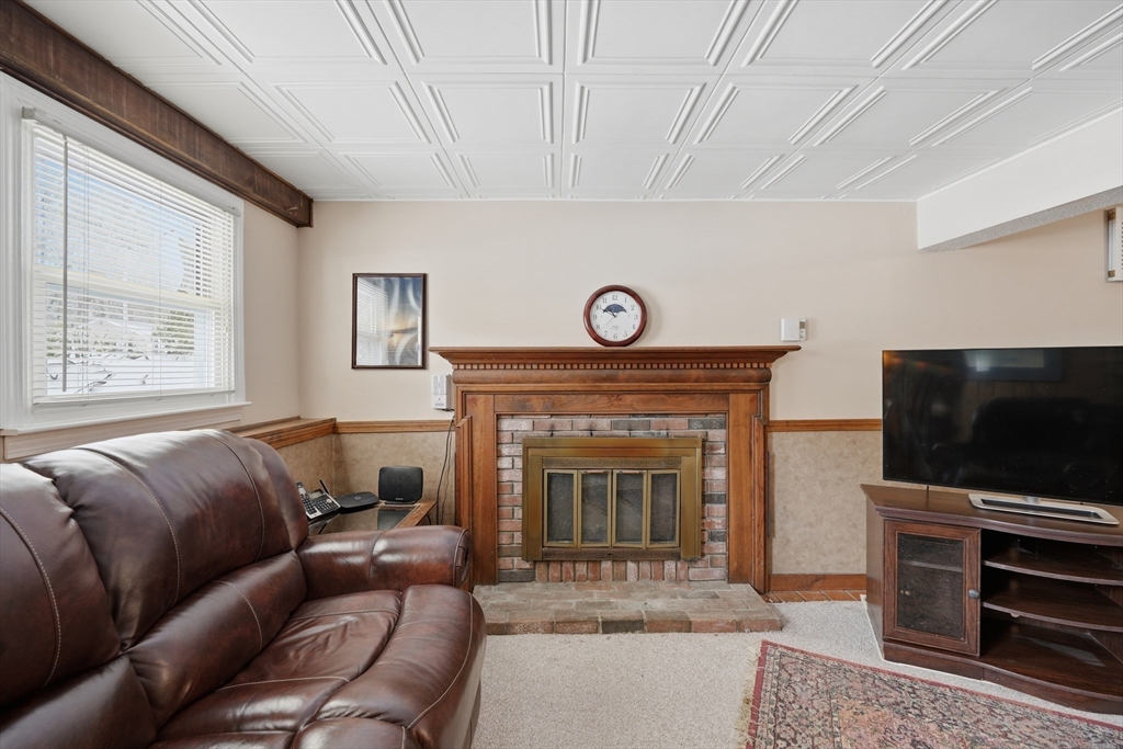 65 Old Farm Road Westfield, MA 01085 - Photo 31 of 42