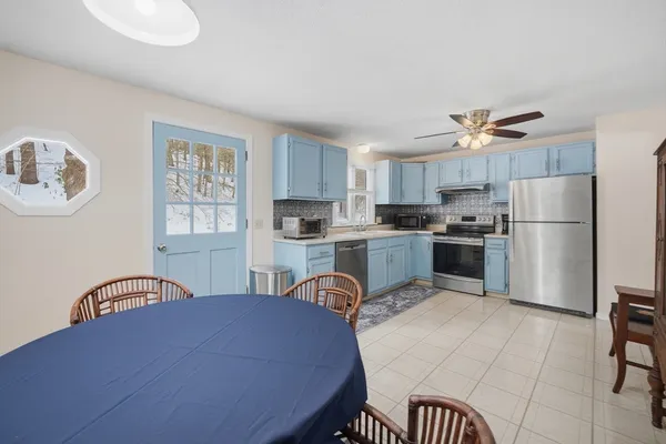 $349,900 | 65 Old Farm Road, Westfield, MA 01085