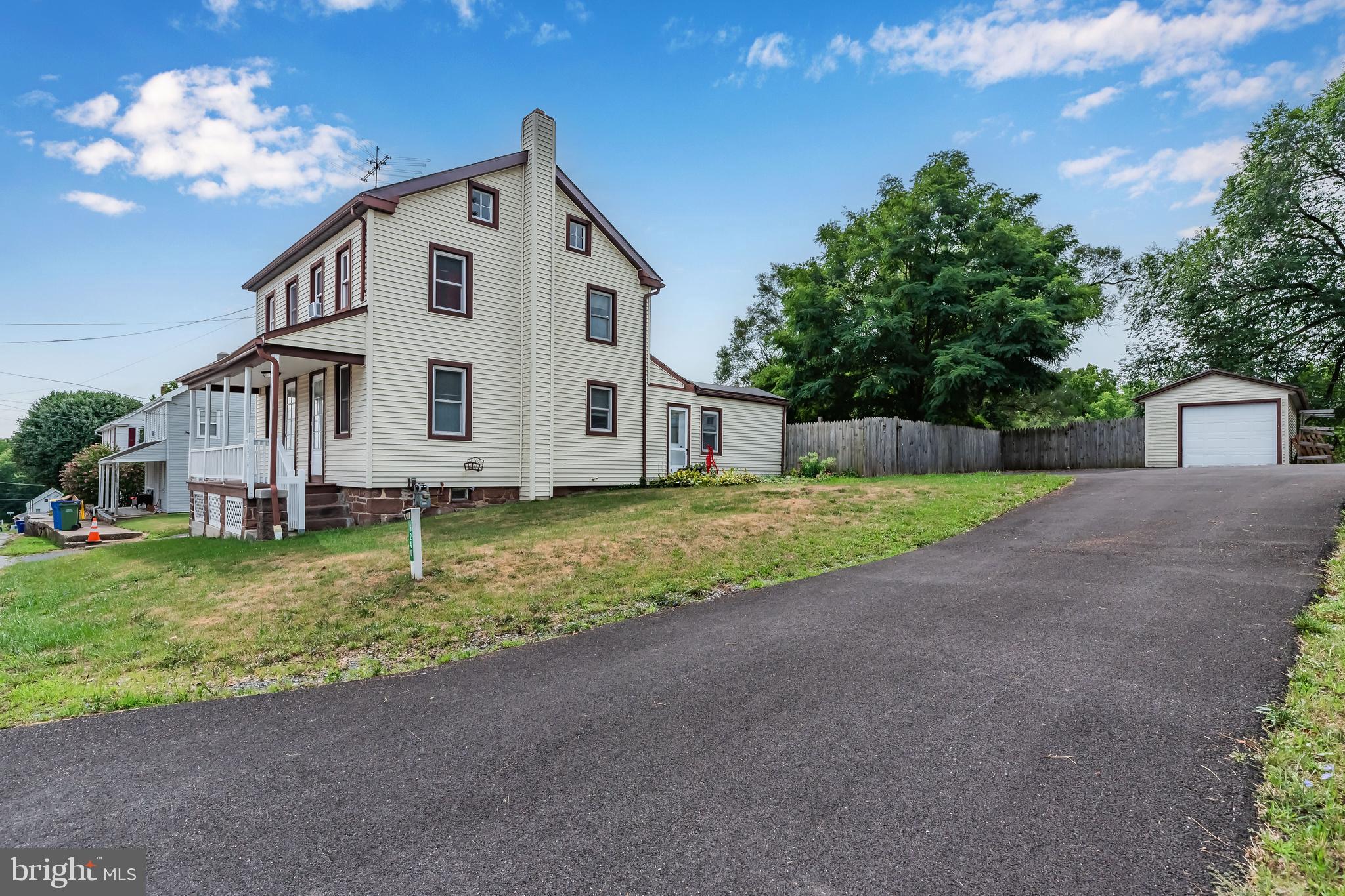 5240 Davidsburg Road Dover, PA 17315 - Photo 3 of 31 Gallery Image 3