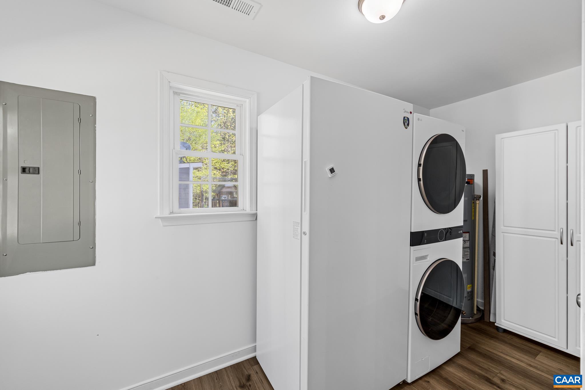 270 Winding Ridge Way Bumpass, VA 23024 - Photo 13 of 24