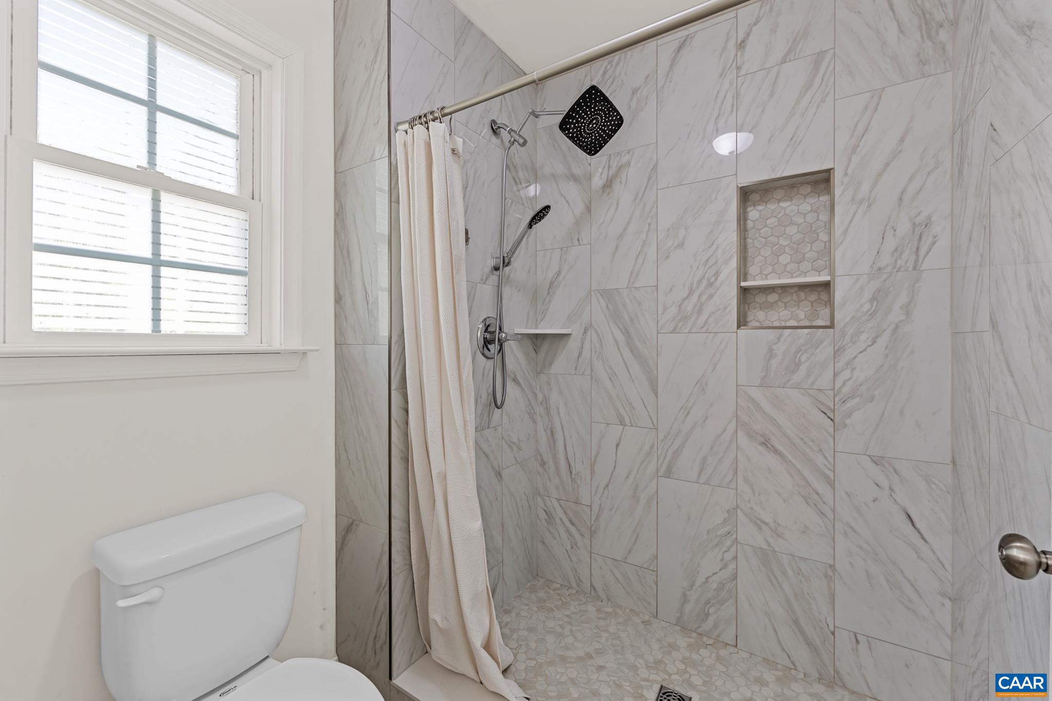 270 Winding Ridge Way Bumpass, VA 23024 - Photo 16 of 24