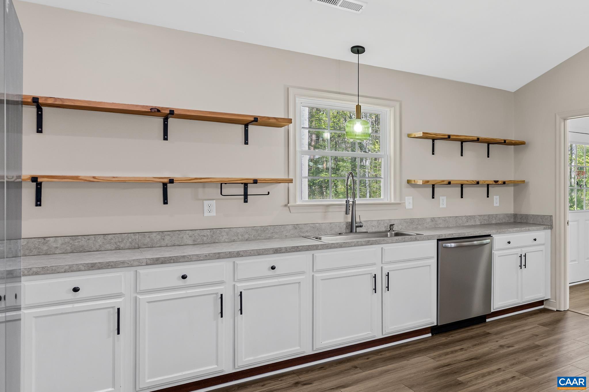 270 Winding Ridge Way Bumpass, VA 23024 - Photo 9 of 24