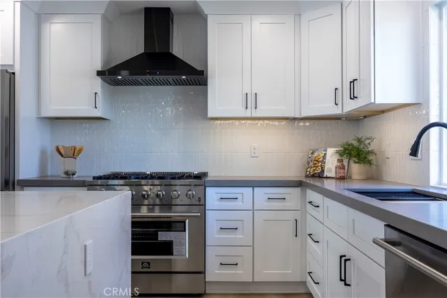 $5,200 | 15271 Yorkshire Lane, Huntington Beach, CA 92647