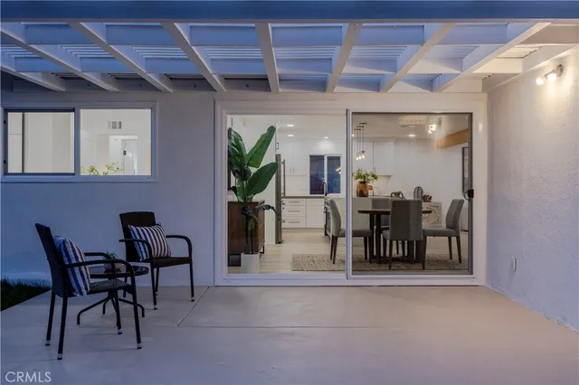 $5,200 | 15271 Yorkshire Lane, Huntington Beach, CA 92647