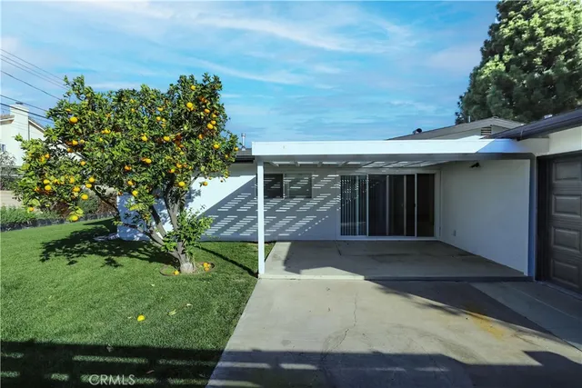 $5,200 | 15271 Yorkshire Lane, Huntington Beach, CA 92647