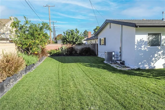 $5,200 | 15271 Yorkshire Lane, Huntington Beach, CA 92647