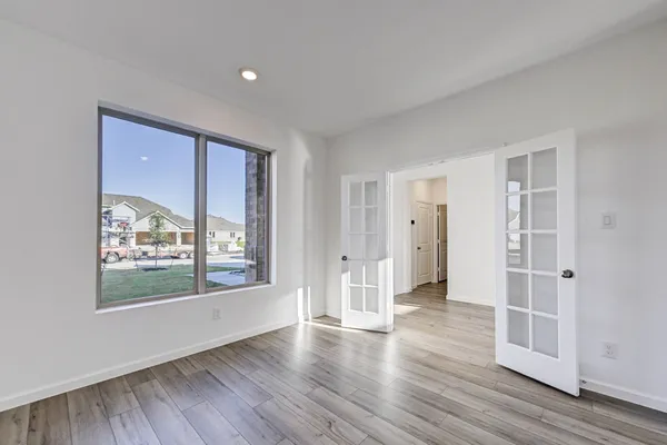 $3,075 | 2605 Mackinac Bay Drive, Texas City, TX 77568