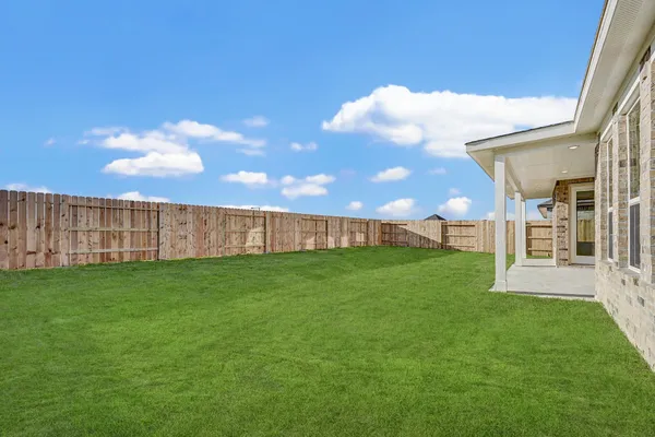 $3,075 | 2605 Mackinac Bay Drive, Texas City, TX 77568
