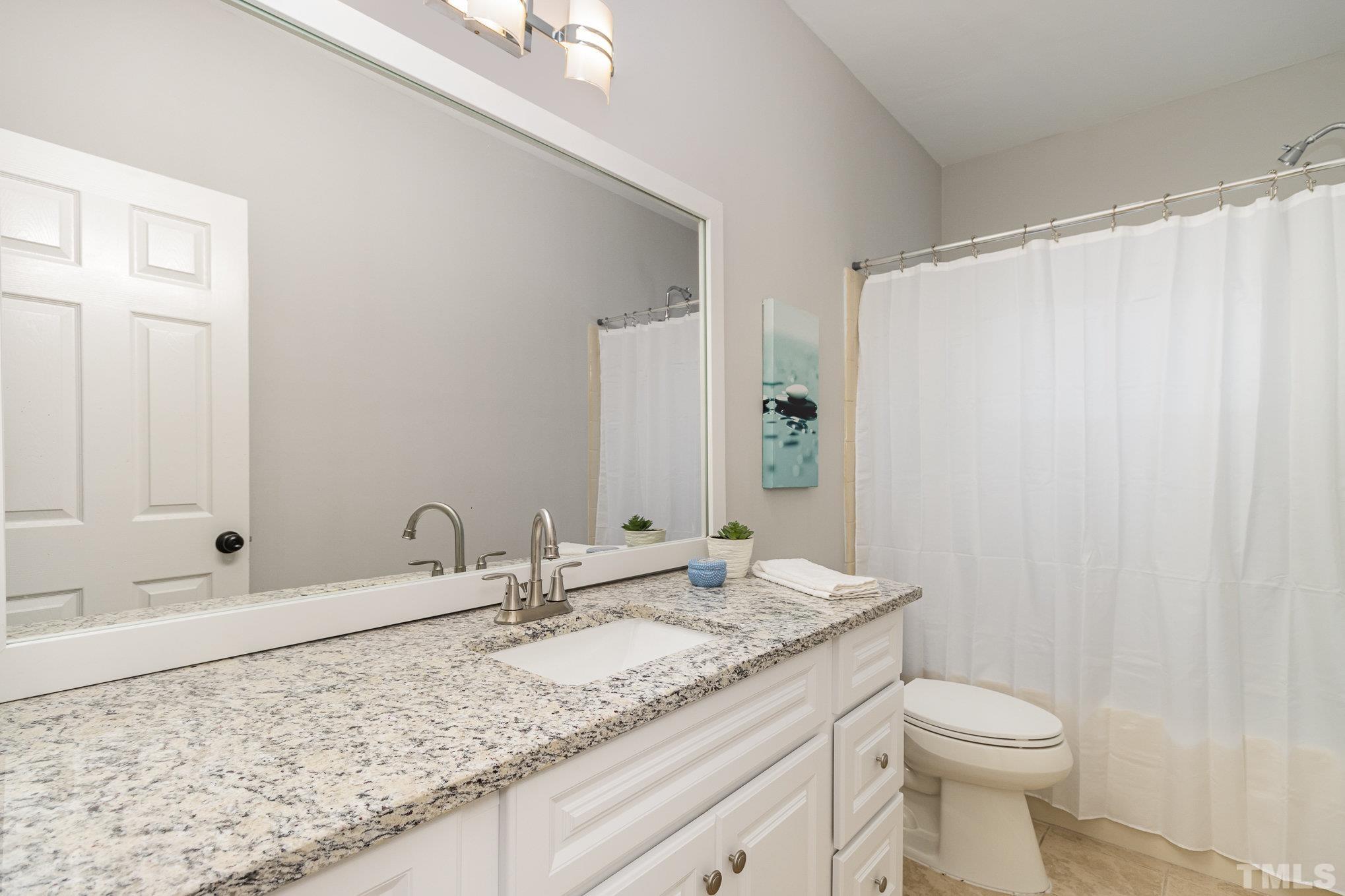 6111 Sunpointe Drive, Unit 101 Raleigh, NC 27606 - Photo 6 of 12 Gallery Image 6