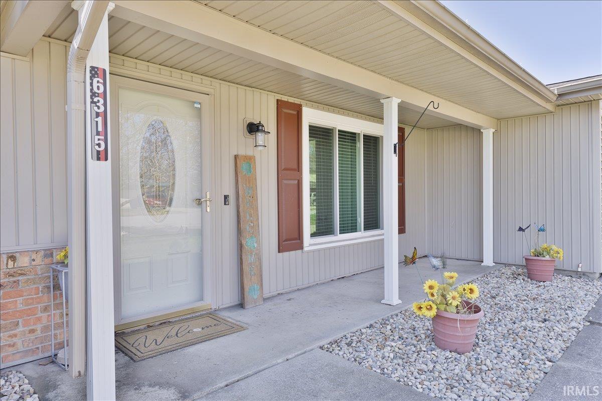 6315 West 465 North Huntington, IN 46750 - Photo 2 of 27
