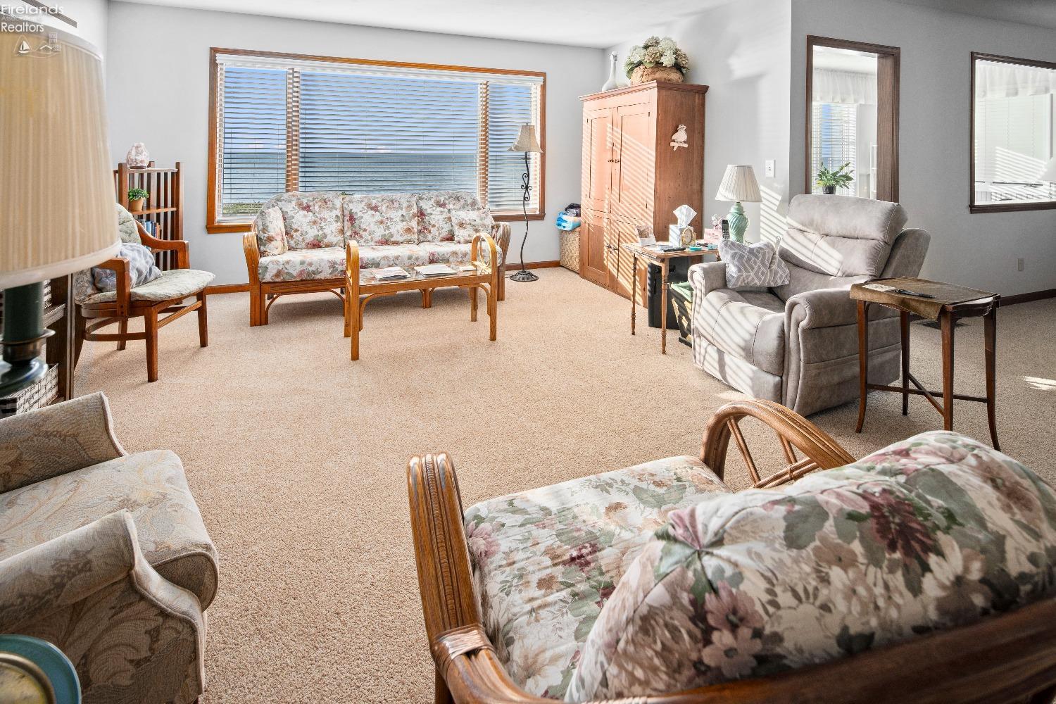 2655 East Sand Road Port Clinton, OH 43452 - Photo 11 of 42 Gallery Image 11
